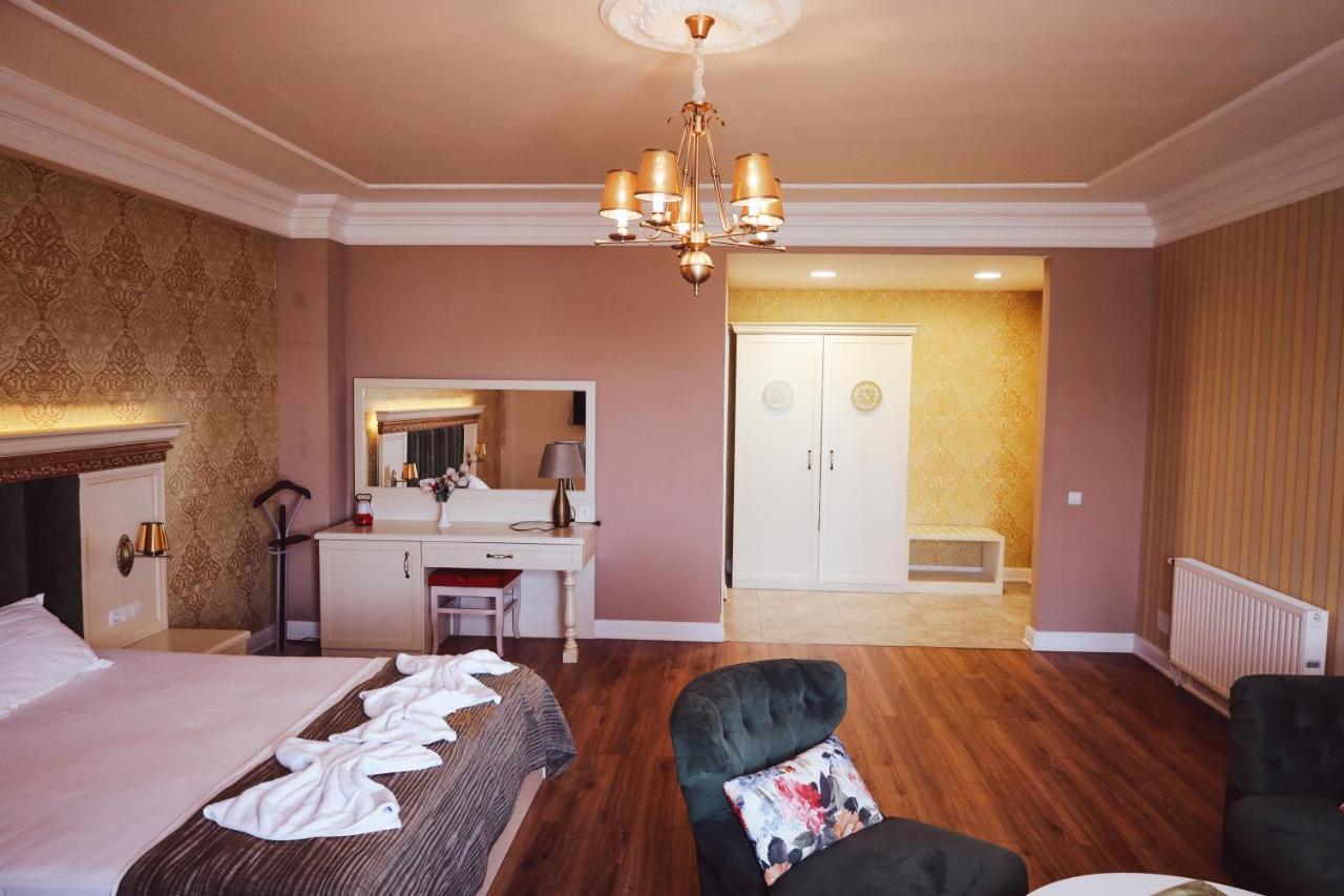 Nafron Hotel Prizren Ngoại thất bức ảnh
