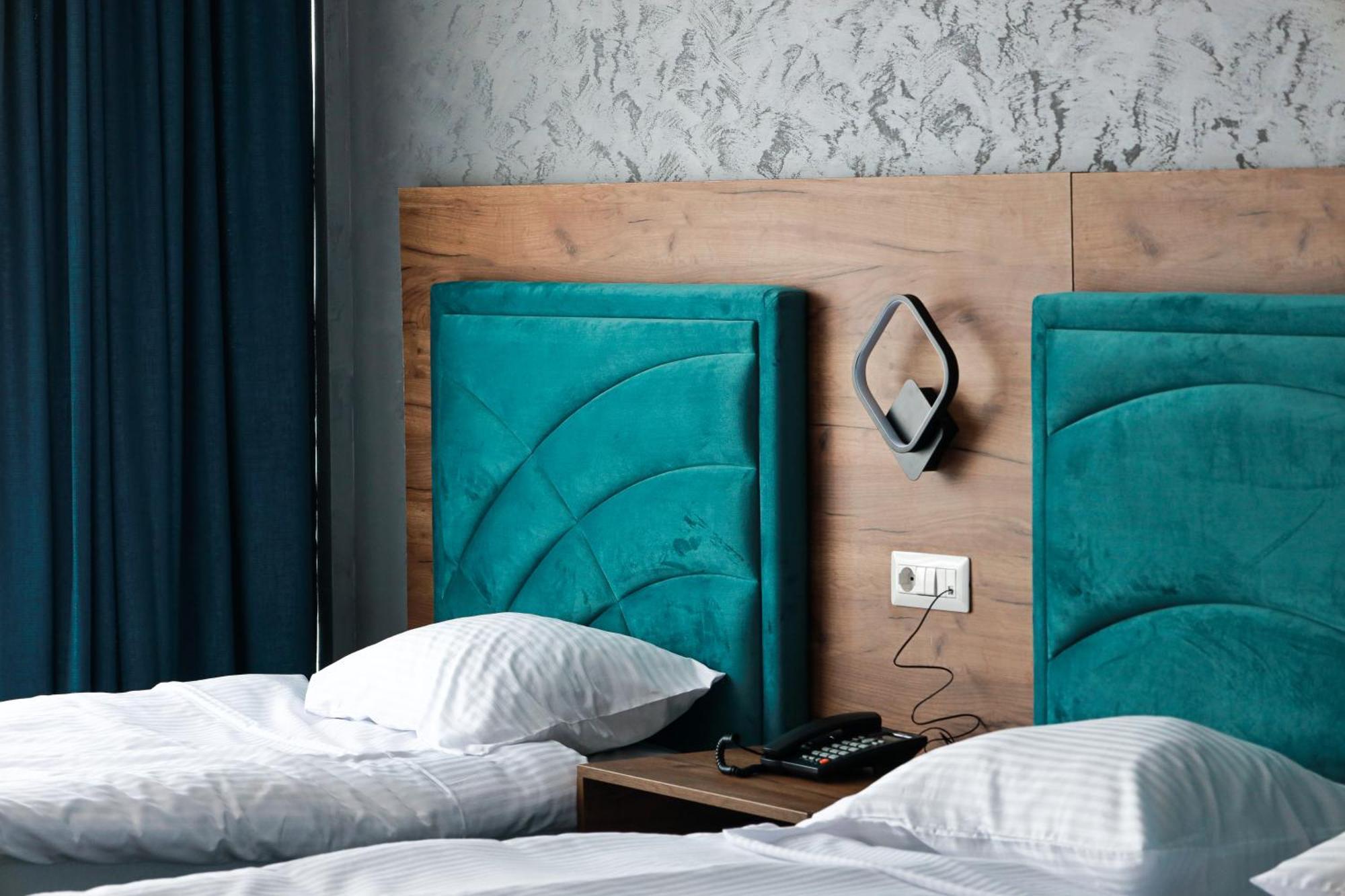 Nafron Hotel Prizren Ngoại thất bức ảnh
