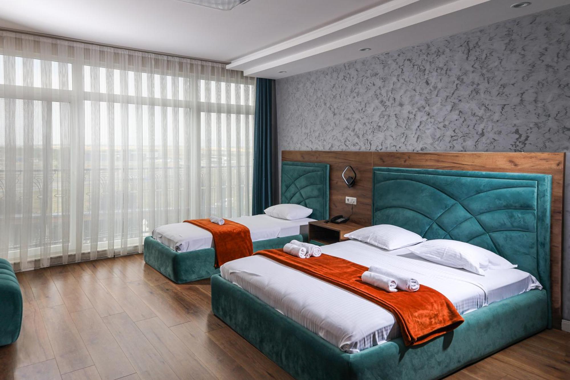 Nafron Hotel Prizren Ngoại thất bức ảnh